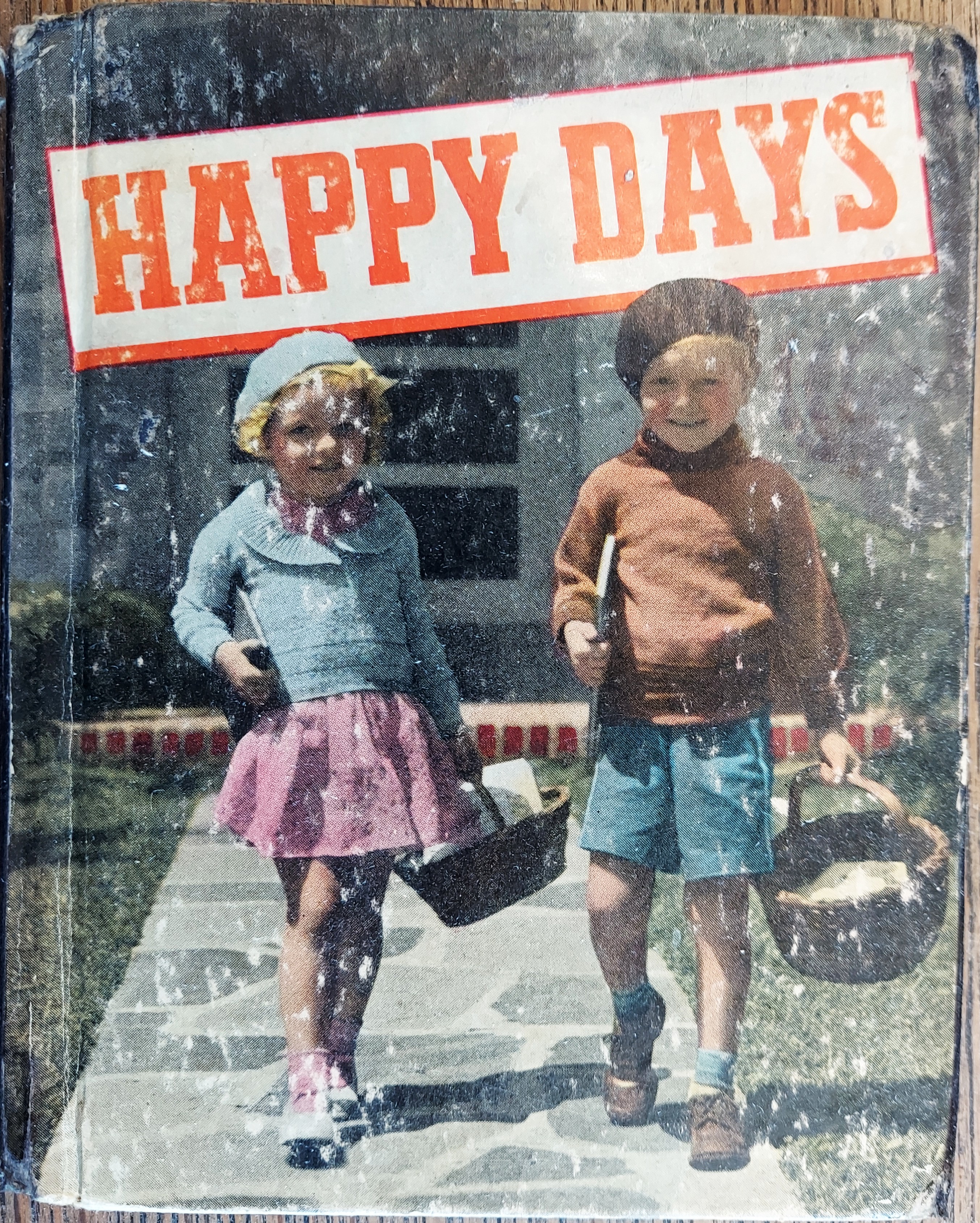 Happy Days : Photgraphs of Happy Boys and Girls