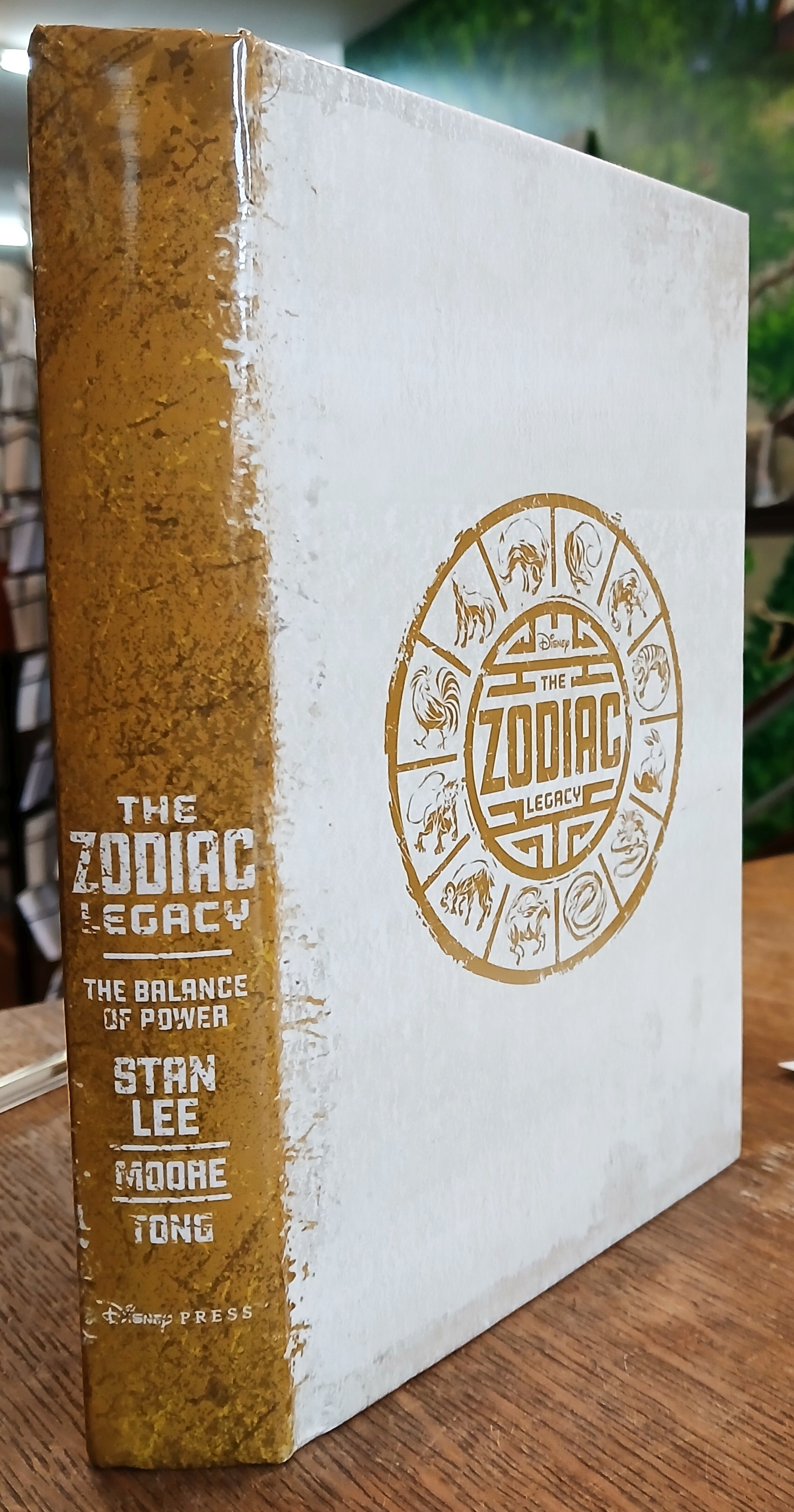 The Zodiac Legacy Book 3: The Balance of Power