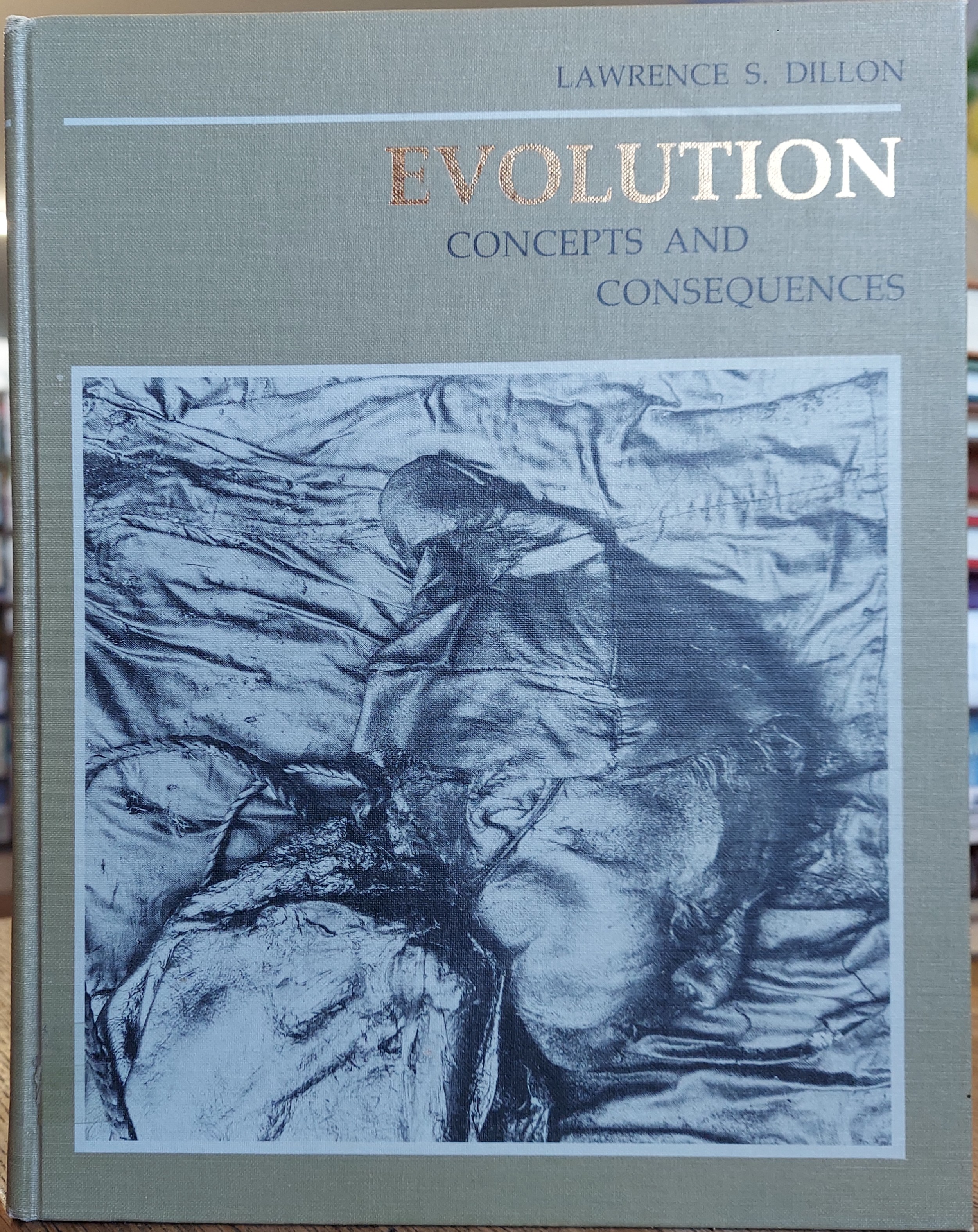 Evolution: Concepts and Consequences