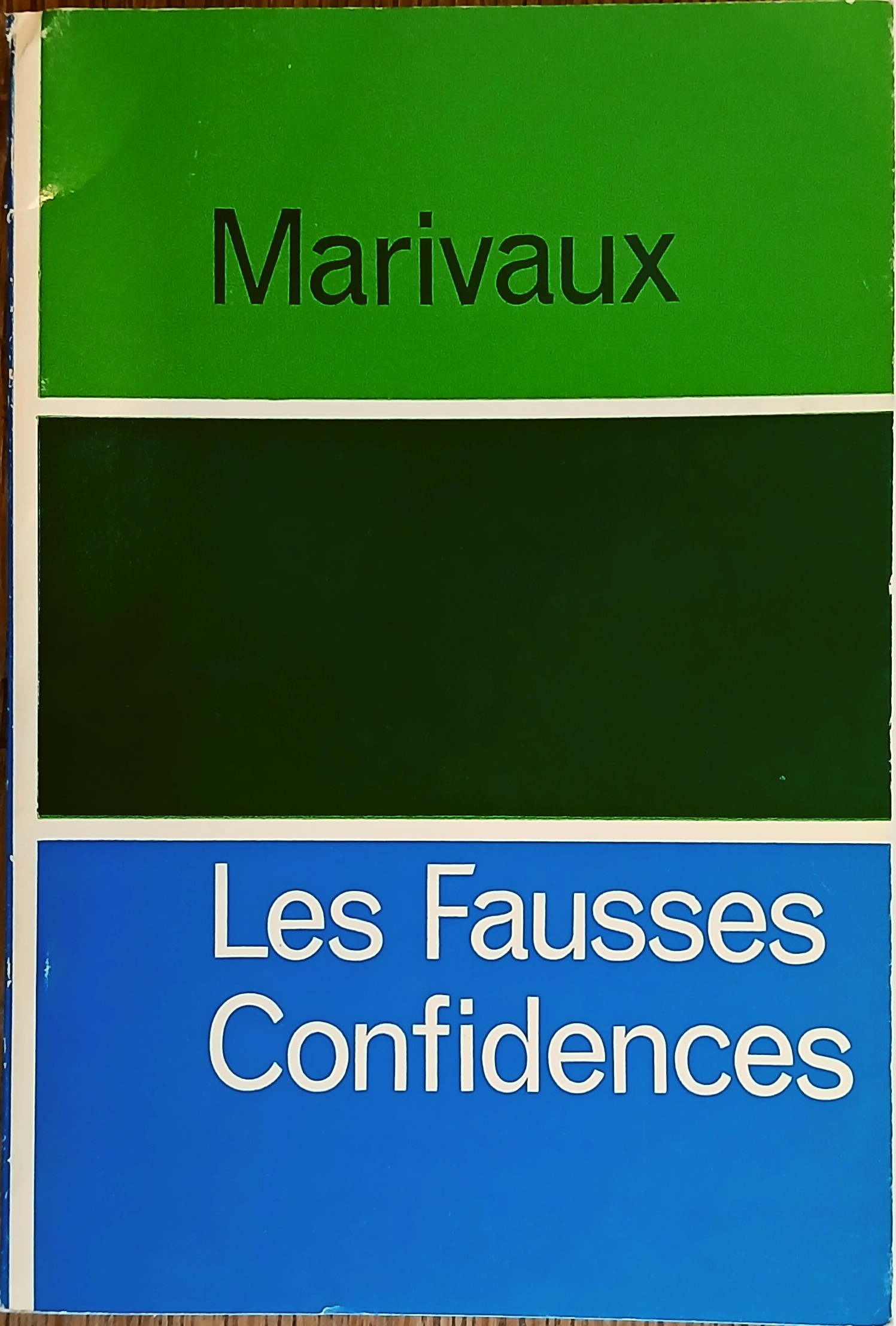 Les Fausses Confidences (Clarendon French Series)