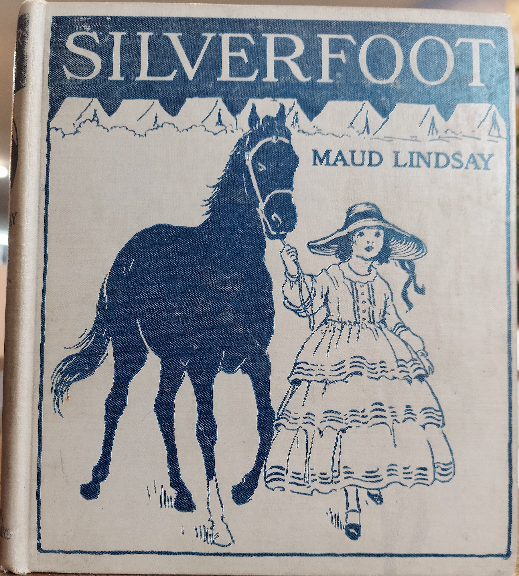 Silverfoot