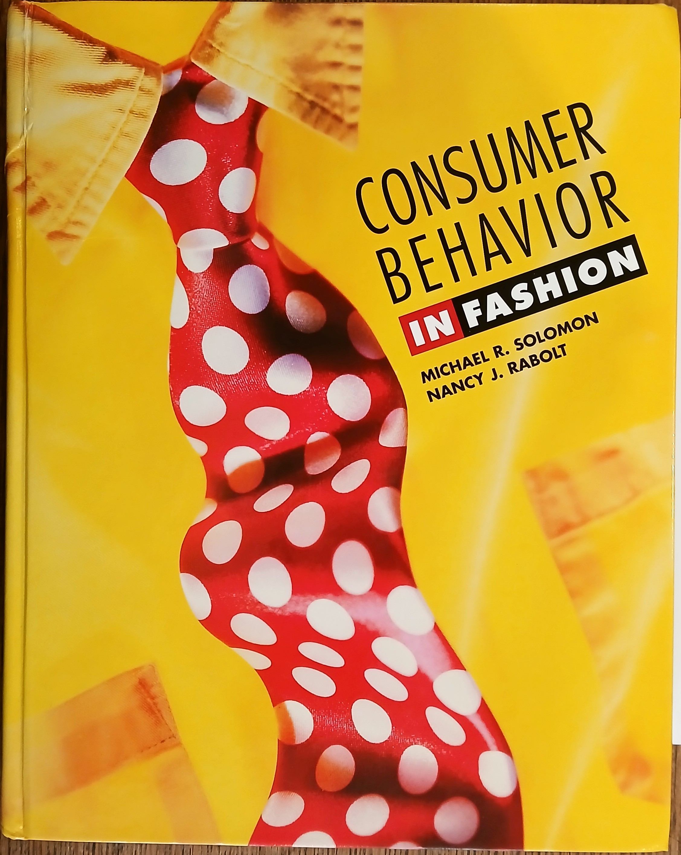 Consumer Behavior in Fashion
