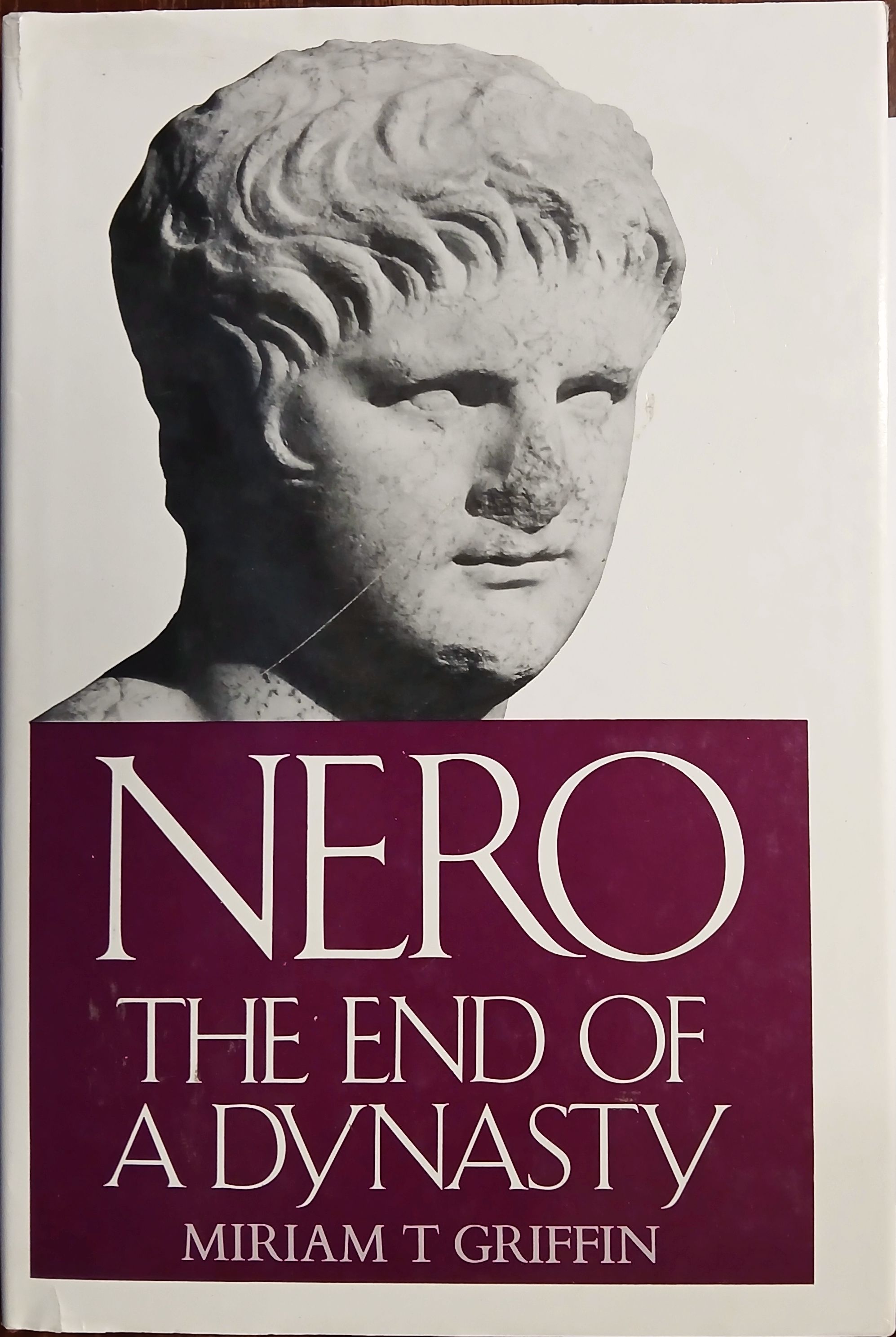 Nero : The End of a Dynasty
