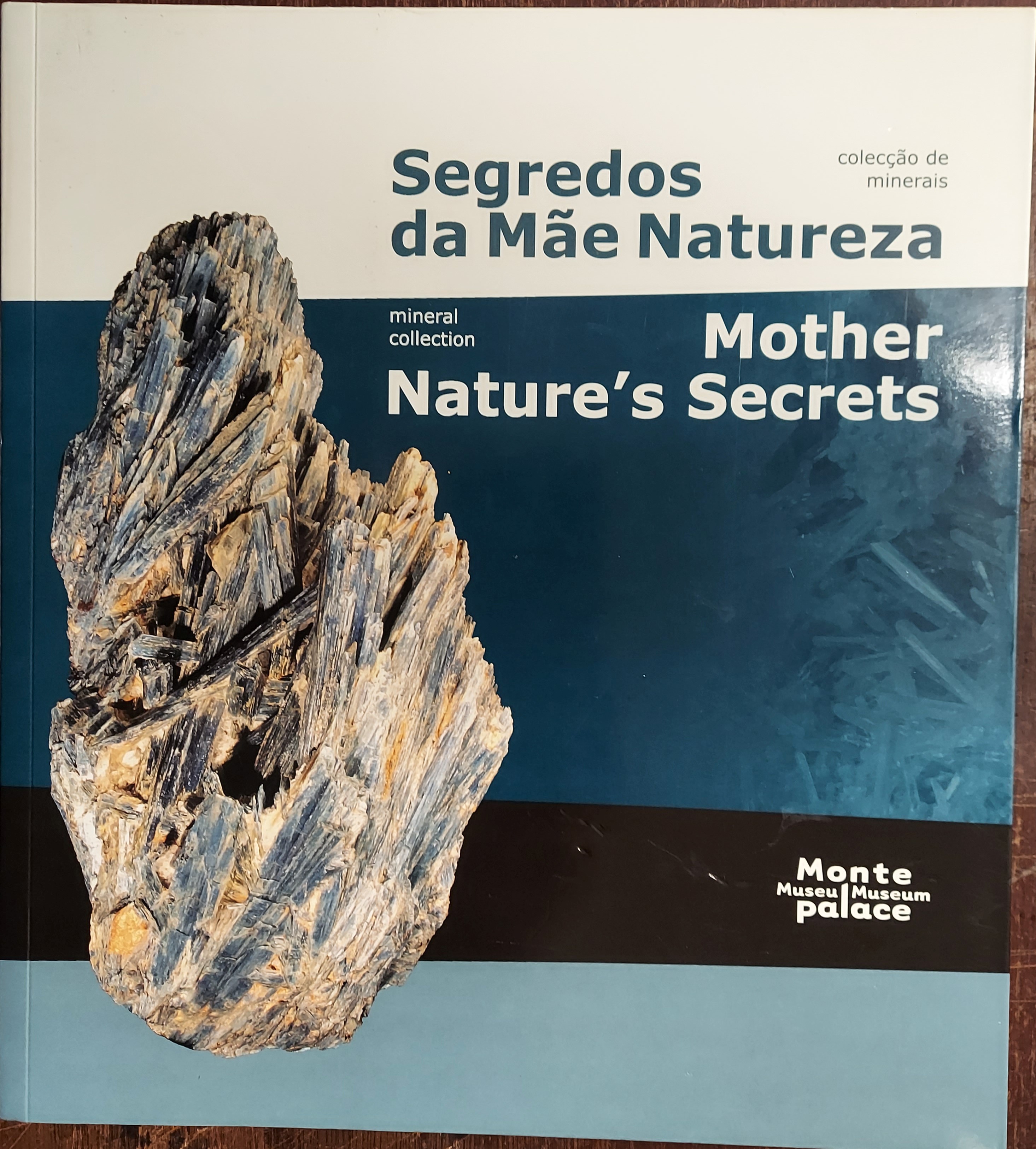 Segredos Da Mae Natureza Coleccao De Minerals/ Mother Nature's Secrets Mineral Collection