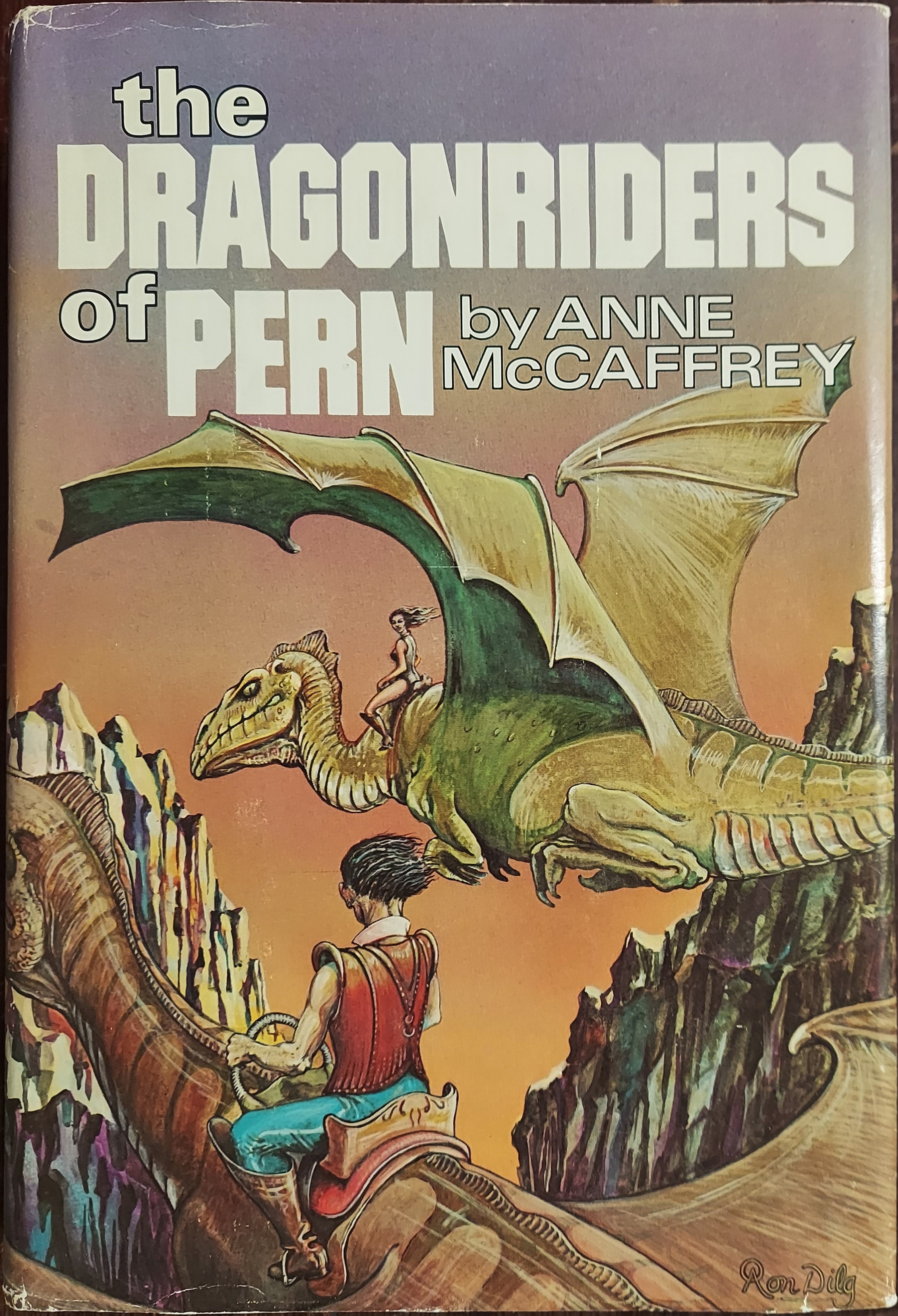 The Dragonriders of Pern (Dragonflight : Dragonquest : The White Dragon)